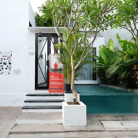 Reddoorz @ Jalan Raya Semat Canggu Ostello